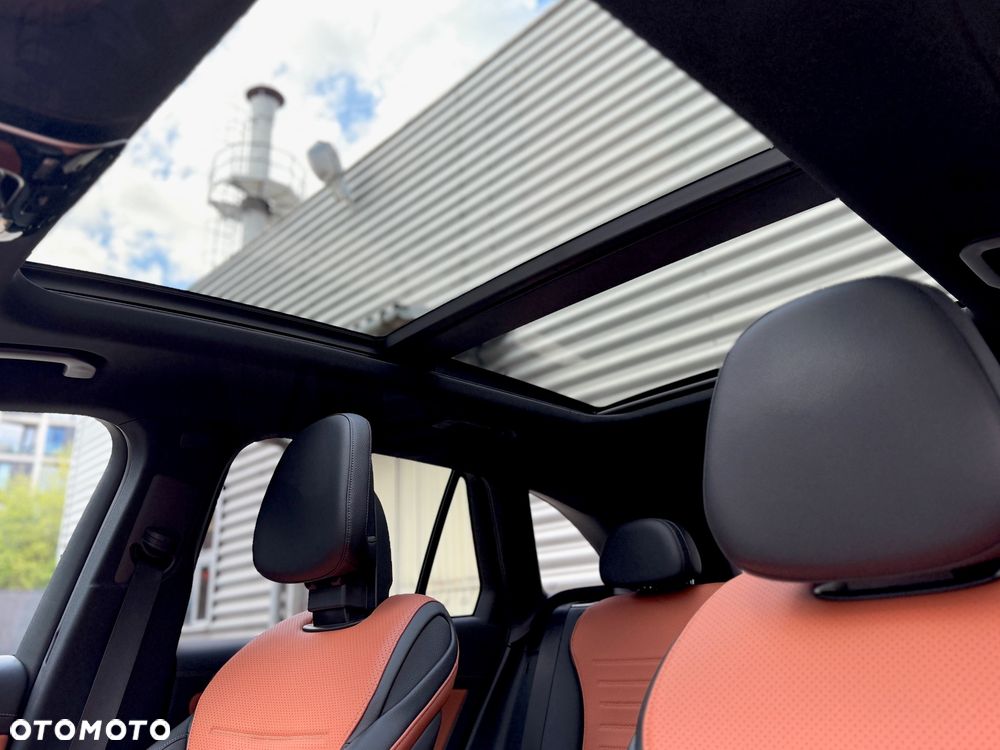 Mercedes-Benz GLC 300 4Matic 9G-TRONIC AMG Line Advanced - 15