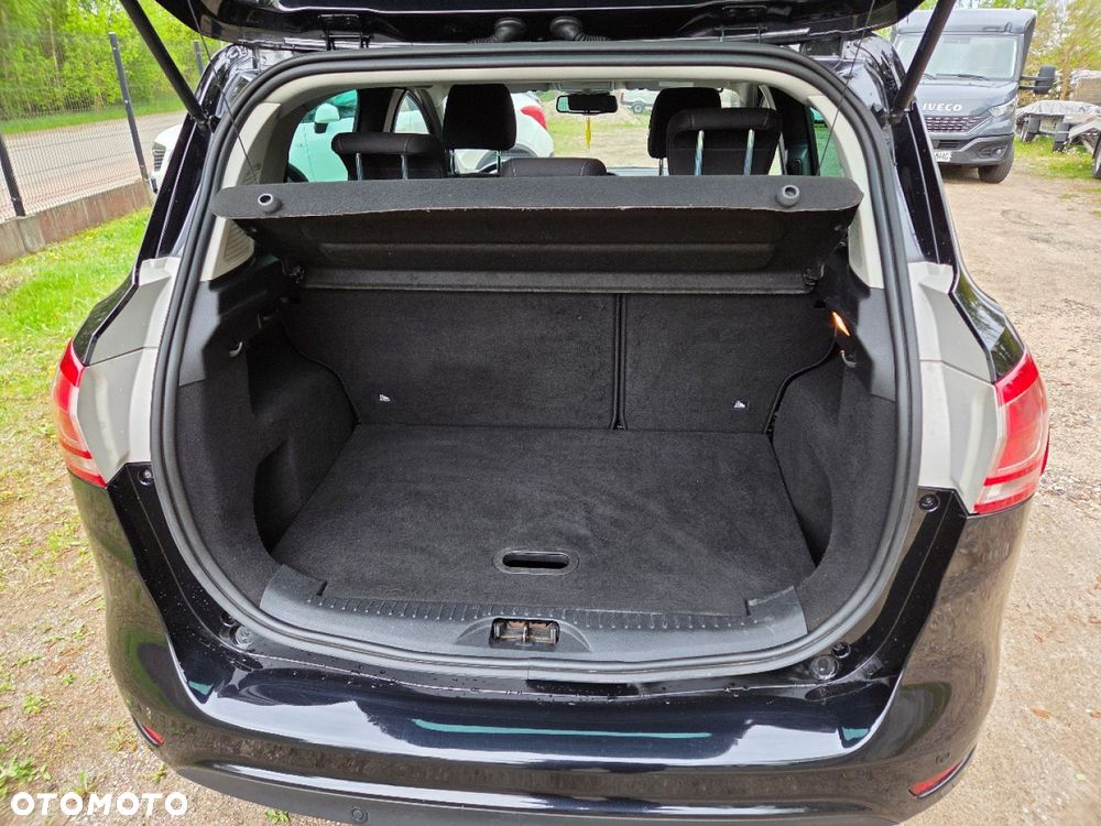 Ford B-MAX - 15