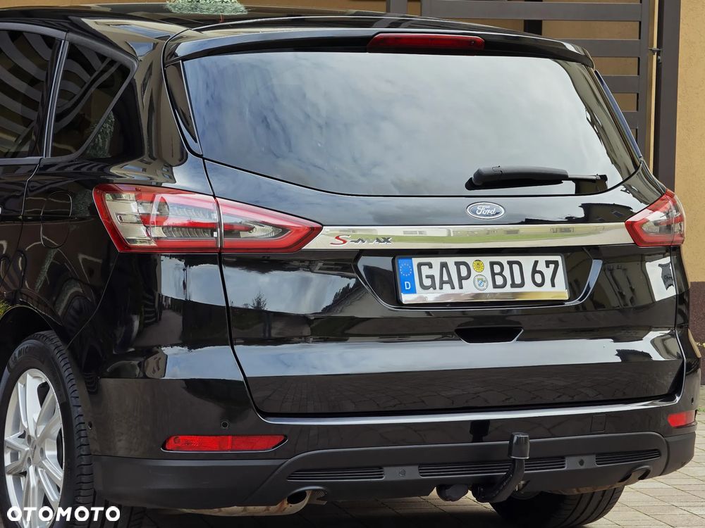 Ford S-Max 2.0 TDCi Titanium - 27