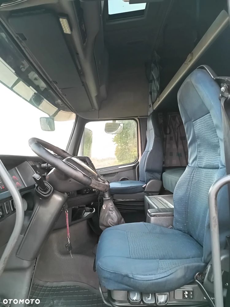 Volvo FH 440 STANDARD MANUAL LODÓWKA KLIMA - 19