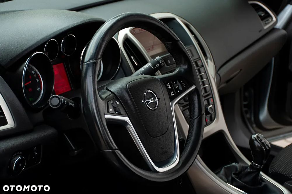 Opel Astra 1.4 Turbo Edition - 35