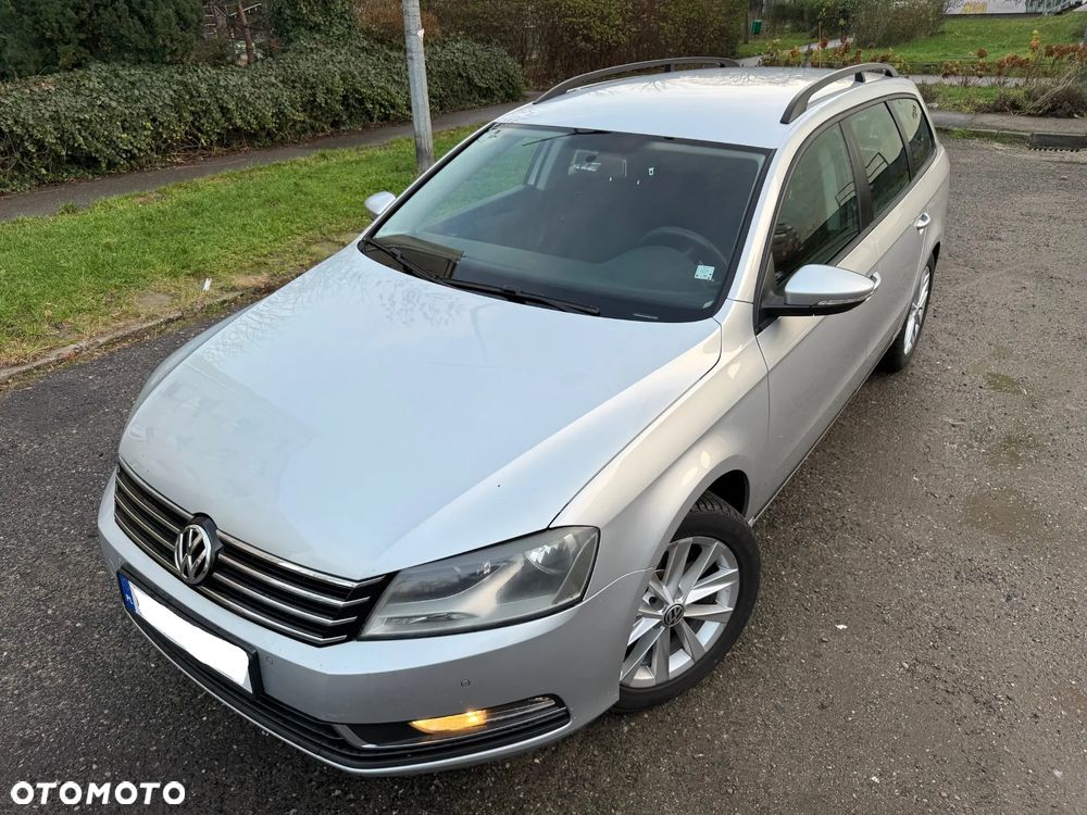 Volkswagen Passat 2.0 TDI DSG BlueMotion Technology Comfortline - 2