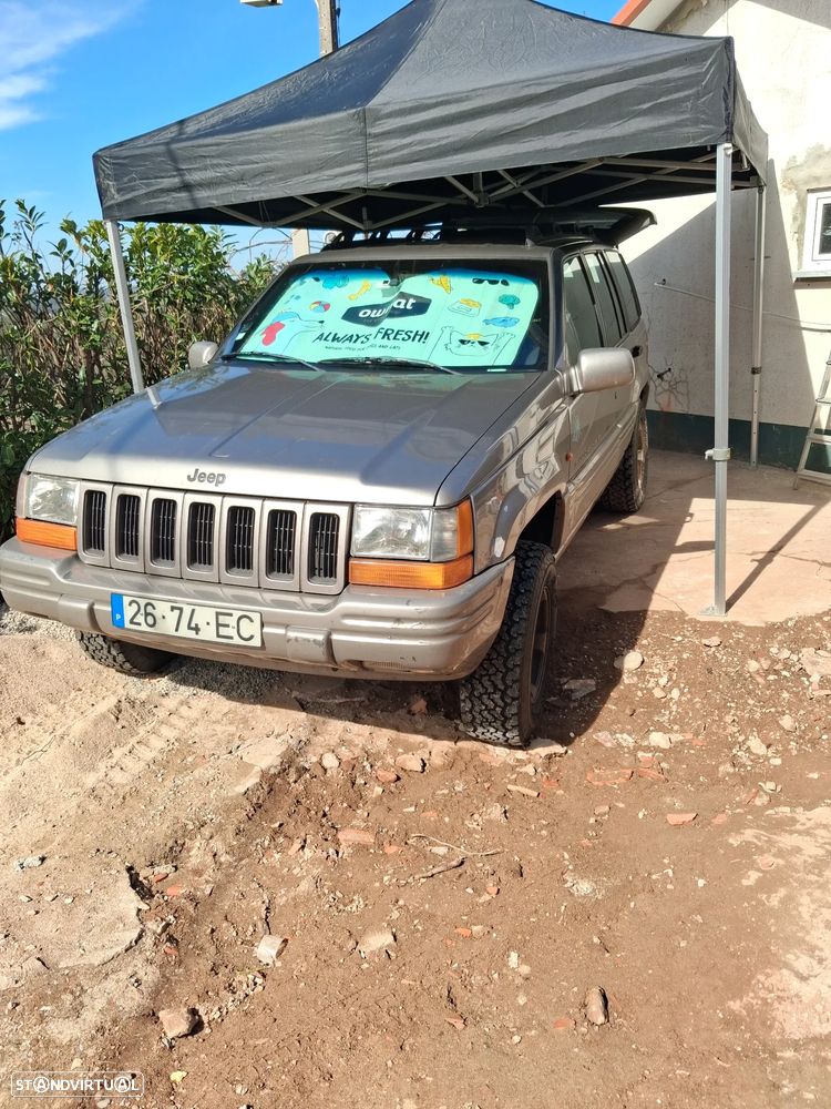 Jeep Grand Cherokee - 2