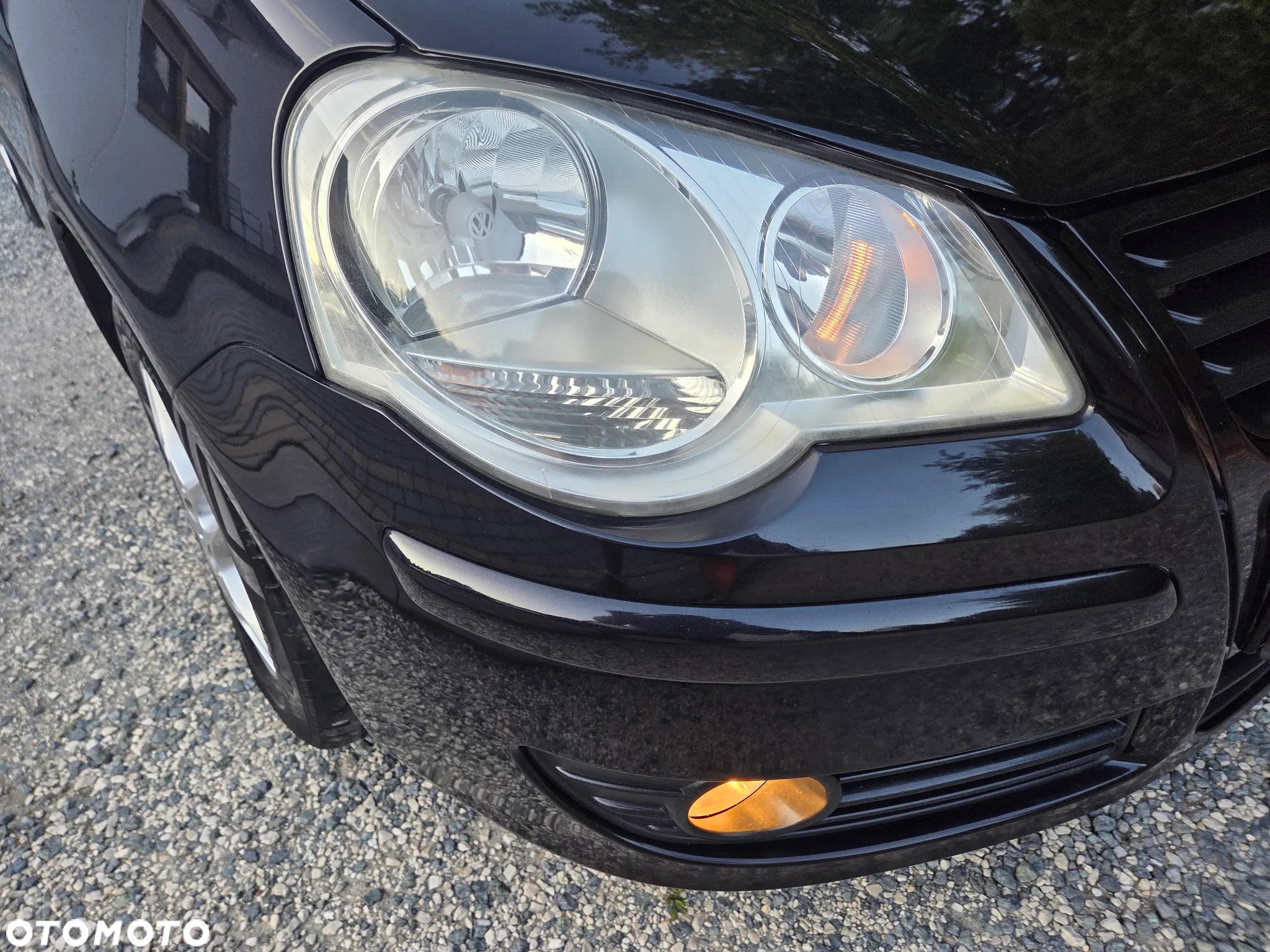 Volkswagen Polo 1.4 16V Comfortline - 19