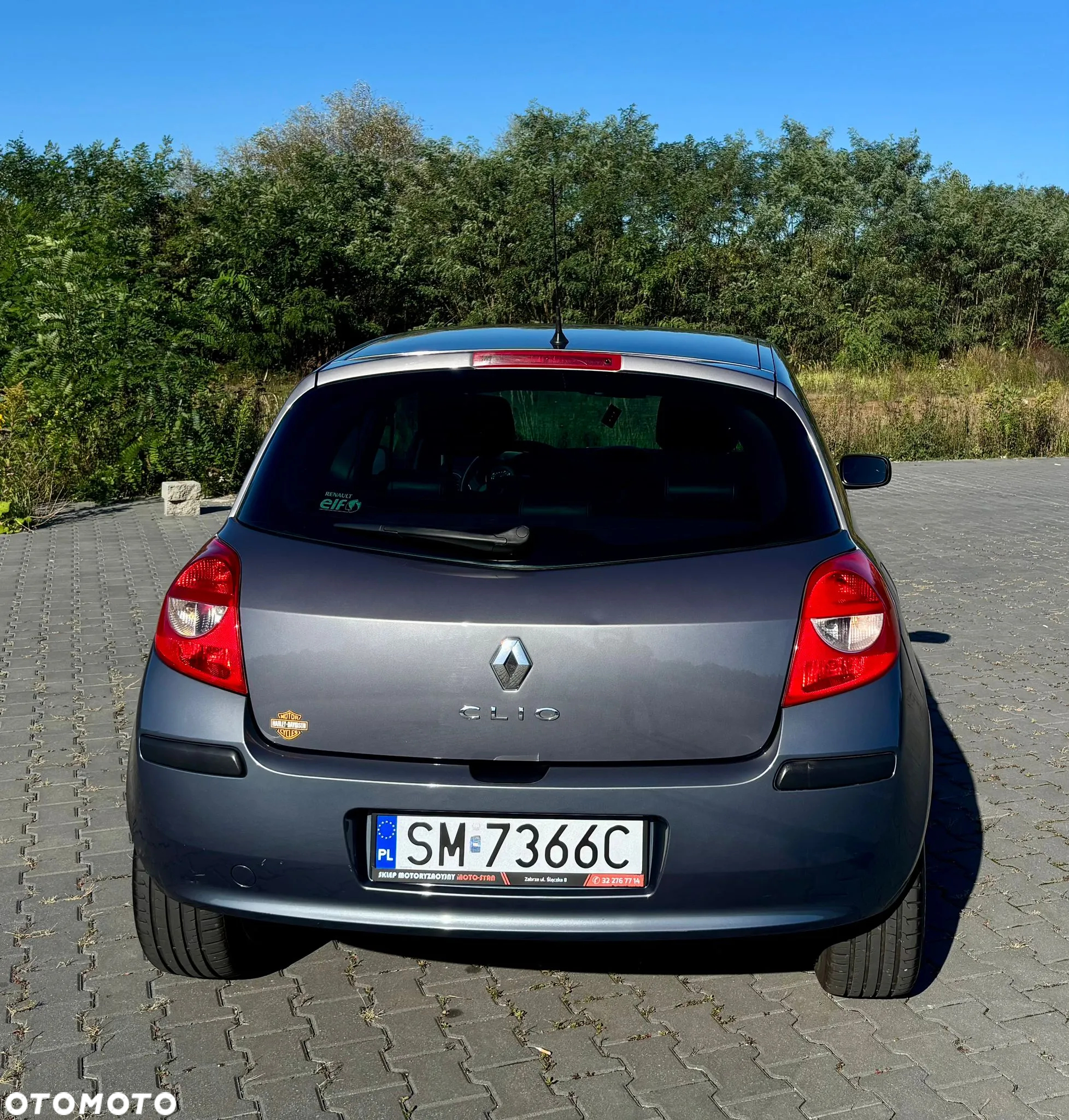 Renault Clio - 9