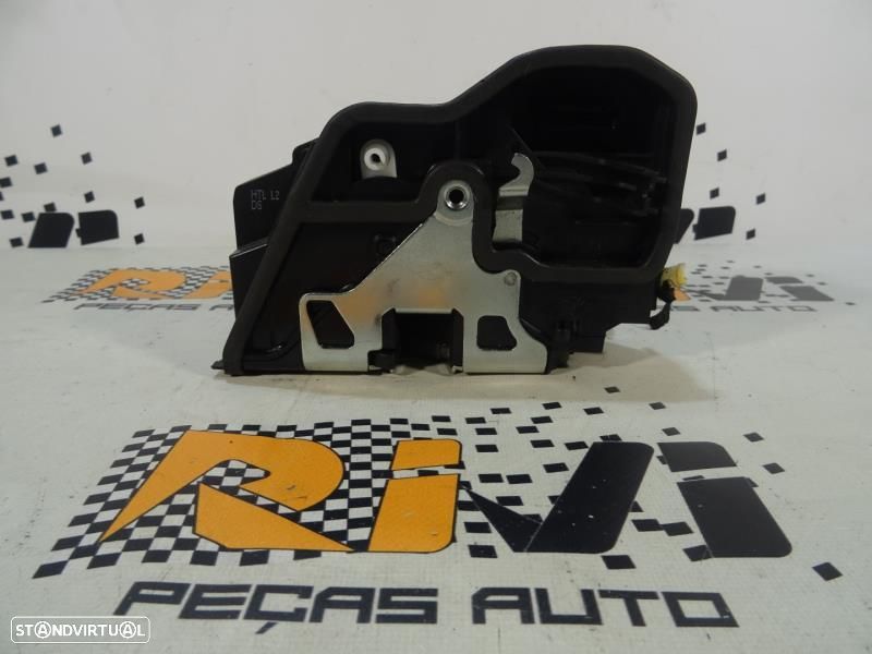 Fecho Da Porta Trás Esquerda Bmw 3 (F30, F80)  7202147 / 51227202147 / - 1
