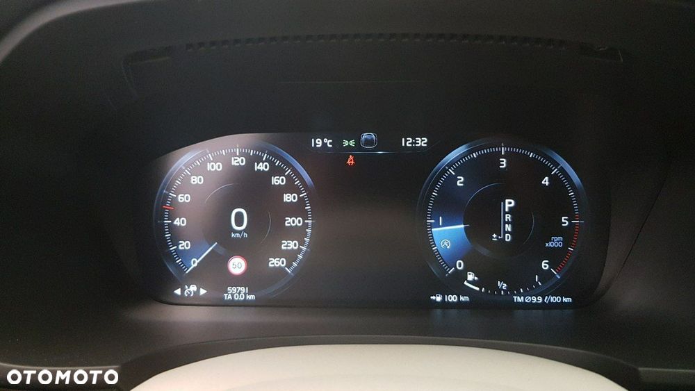 Volvo V90 - 26