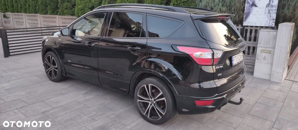 Ford Kuga 2.0 TDCi AWD ST-Line - 3