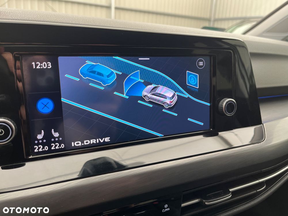Volkswagen Golf 1.5 TSI EVO Style - 33