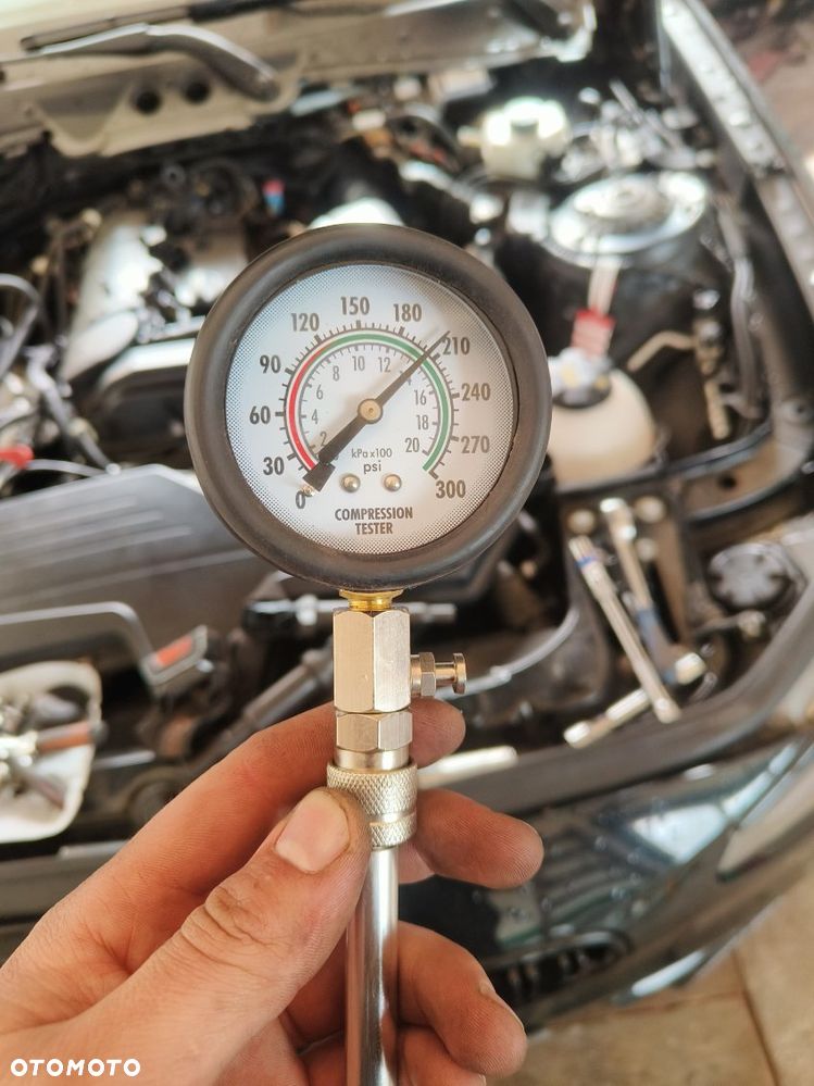 BMW Seria 1 116i - 23