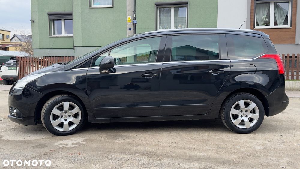 Peugeot 5008 e-HDI 115 ETG6 Stop&Start Allure - 10