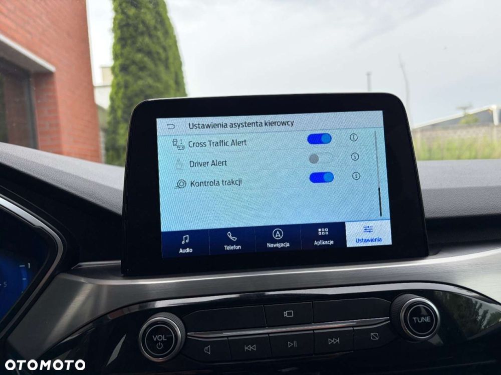 Ford Kuga 1.5 EcoBlue TITANIUM - 25