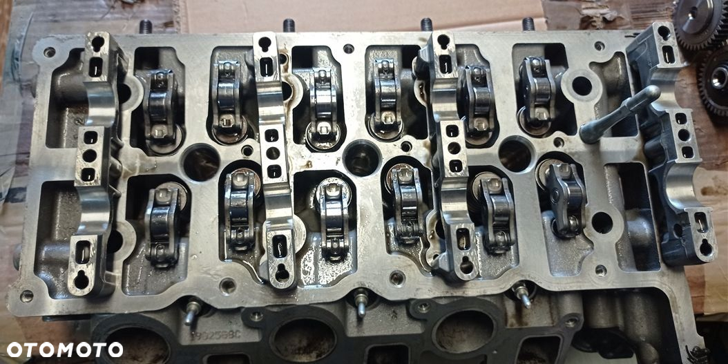 GŁOWICA PRAWA Z WAŁKAMI AUDI A6 A7 Q5 3.0 TDI BITURBO CGQ 0594AS / 059.4.AS - 12