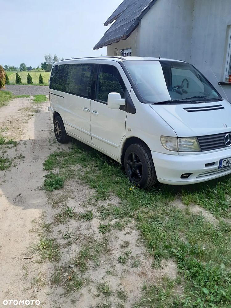 Mercedes-Benz Vito v class - 2