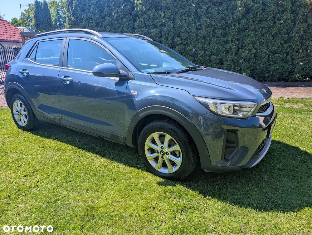 Kia Stonic 1.2 M - 1