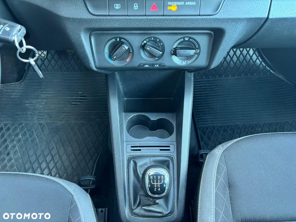 Skoda Fabia 1.0 TSI Ambition - 17