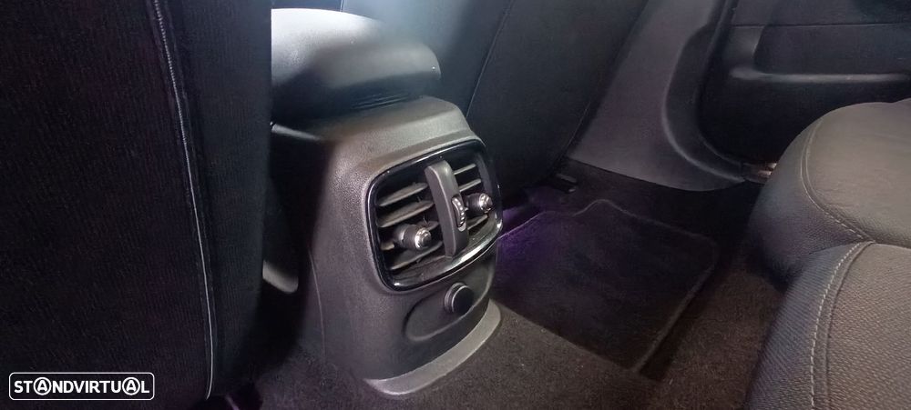 MINI Clubman One D - 16