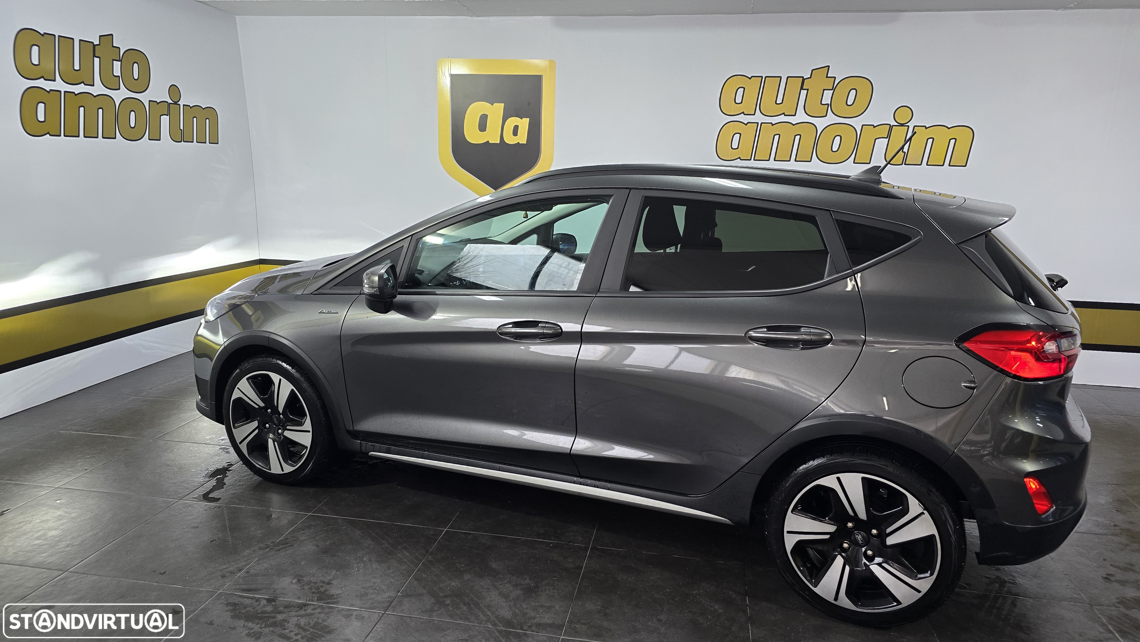 Ford Fiesta 1.0 EcoBoost MHEV Active X - 12