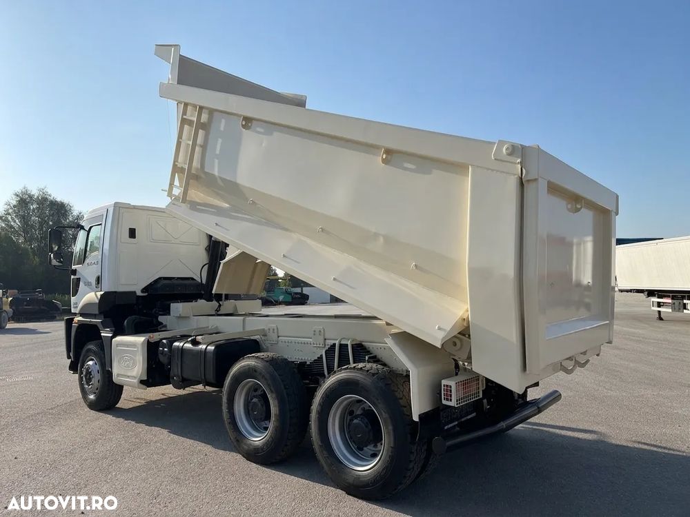 Ford Cargo 3542 D - 3