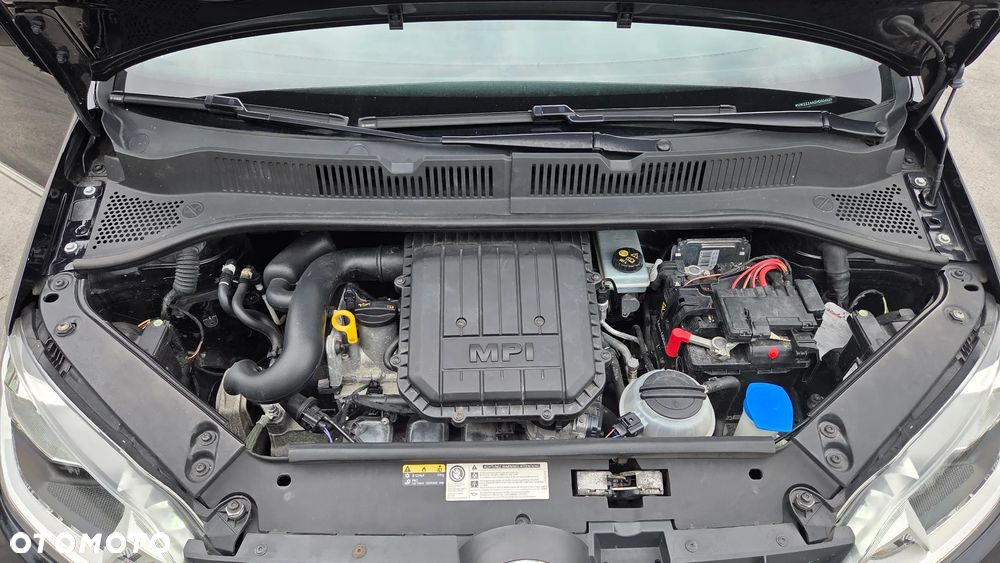 Volkswagen up! club - 15