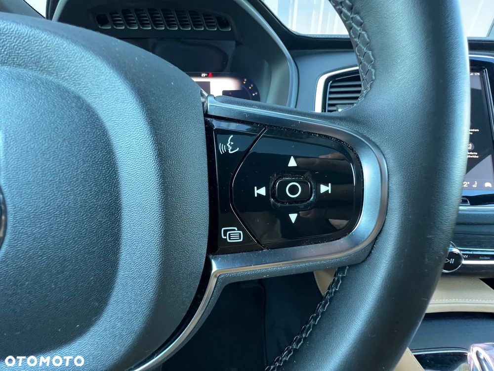 Volvo XC 90 B5 D AWD Plus Bright 7os - 31