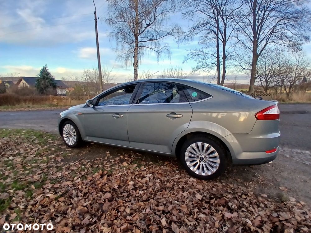 Ford Mondeo 2.5 Titanium X - 19