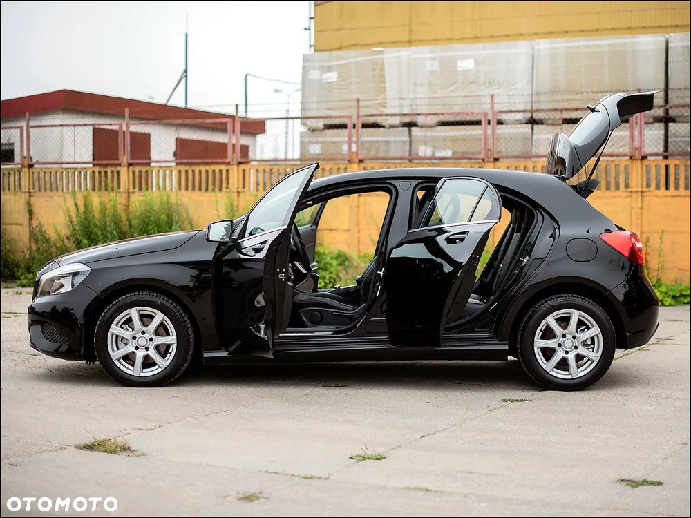 Mercedes-Benz Klasa A 180 (BlueEFFICIENCY) Urban - 11
