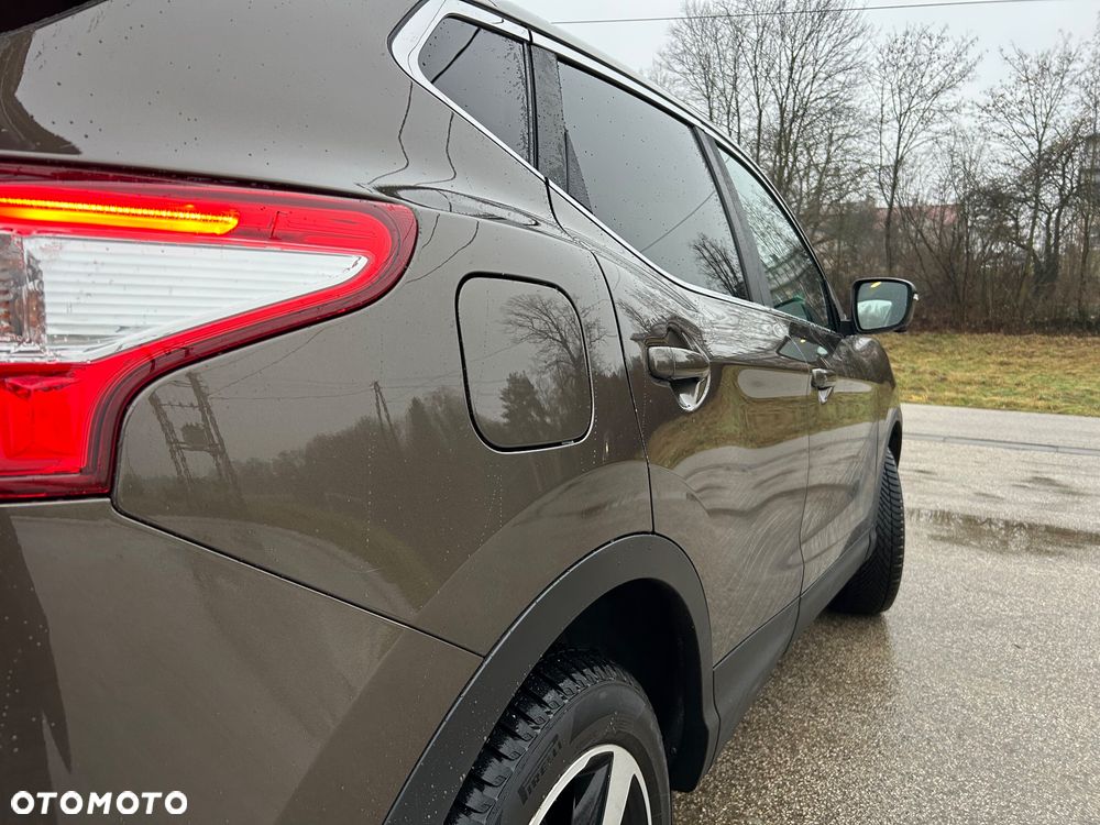 Nissan Qashqai 1.5 dCi Tekna - 23