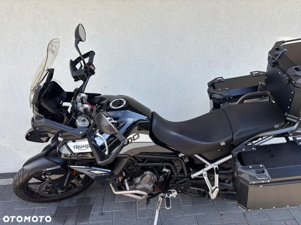 Triumph Tiger - 4