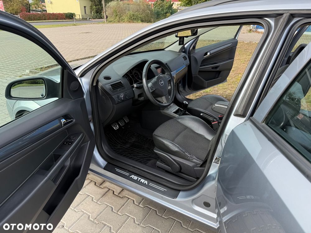 Opel Astra - 18