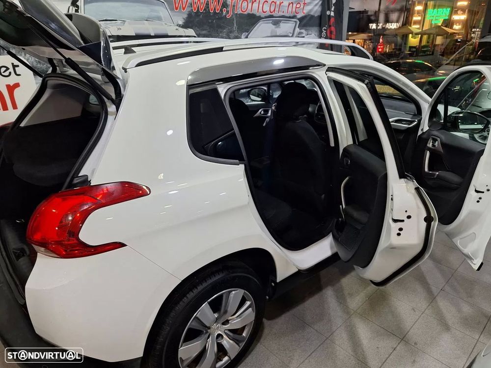 Peugeot 2008 82 VTI Allure - 7