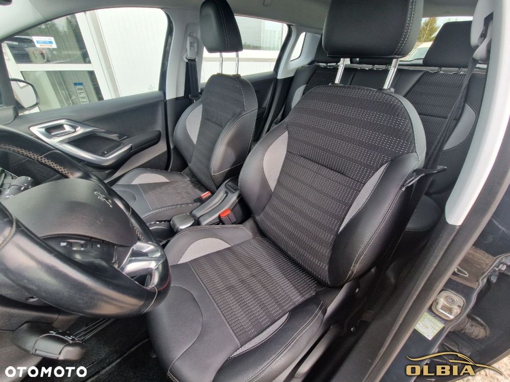 Peugeot 2008 - 18