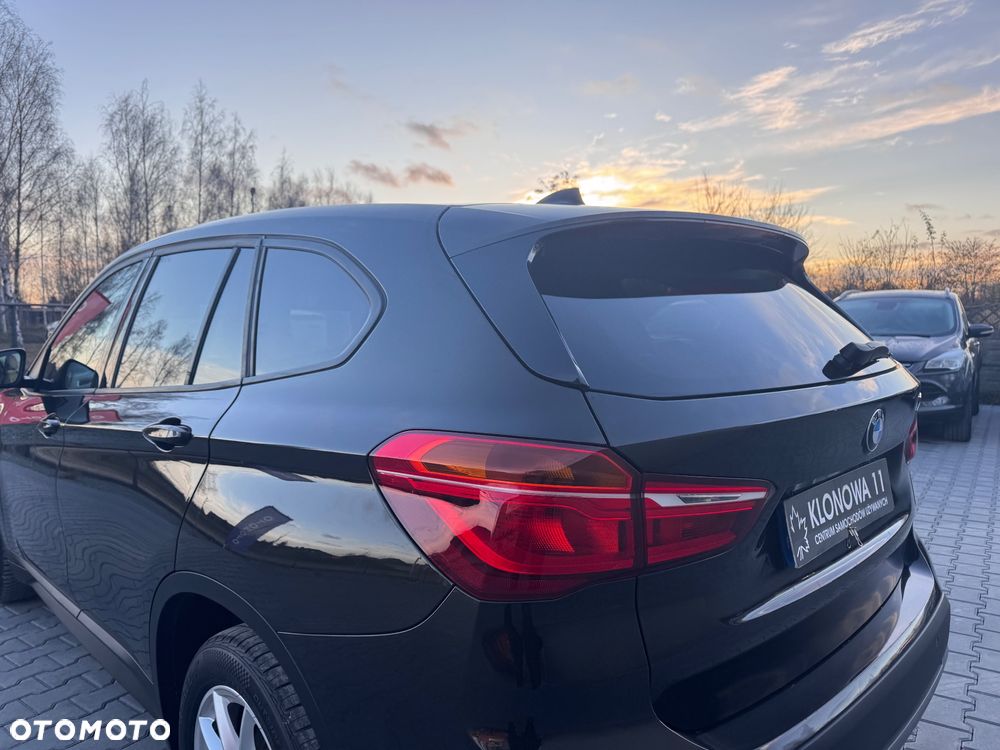 BMW X1 sDrive18i GPF Sport Line - 8