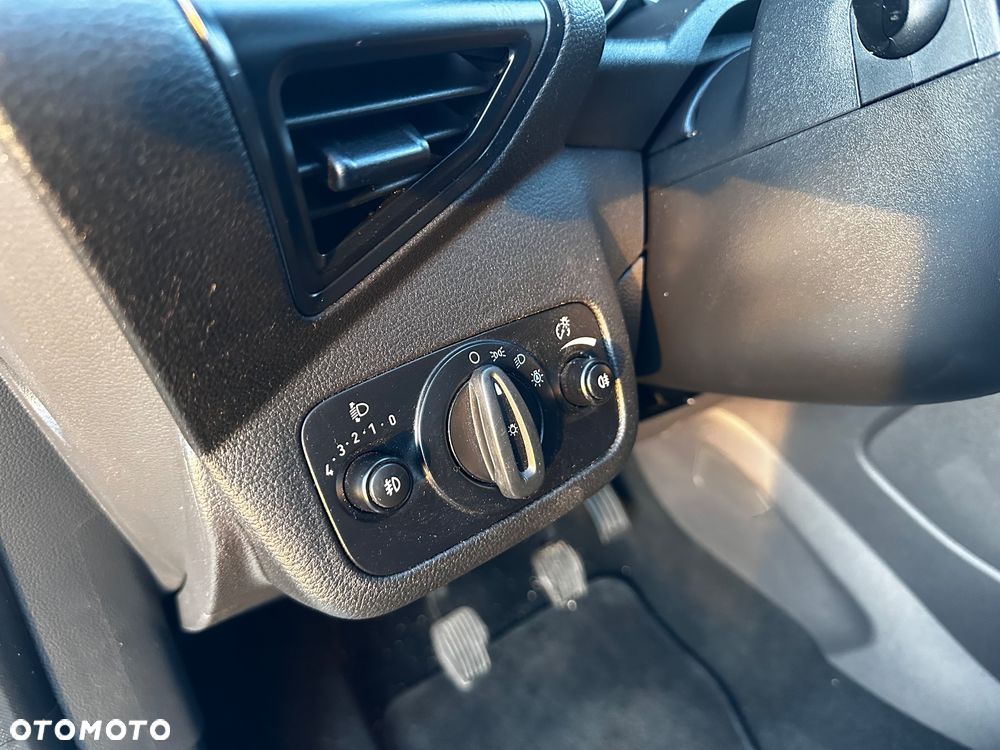 Ford Kuga - 14