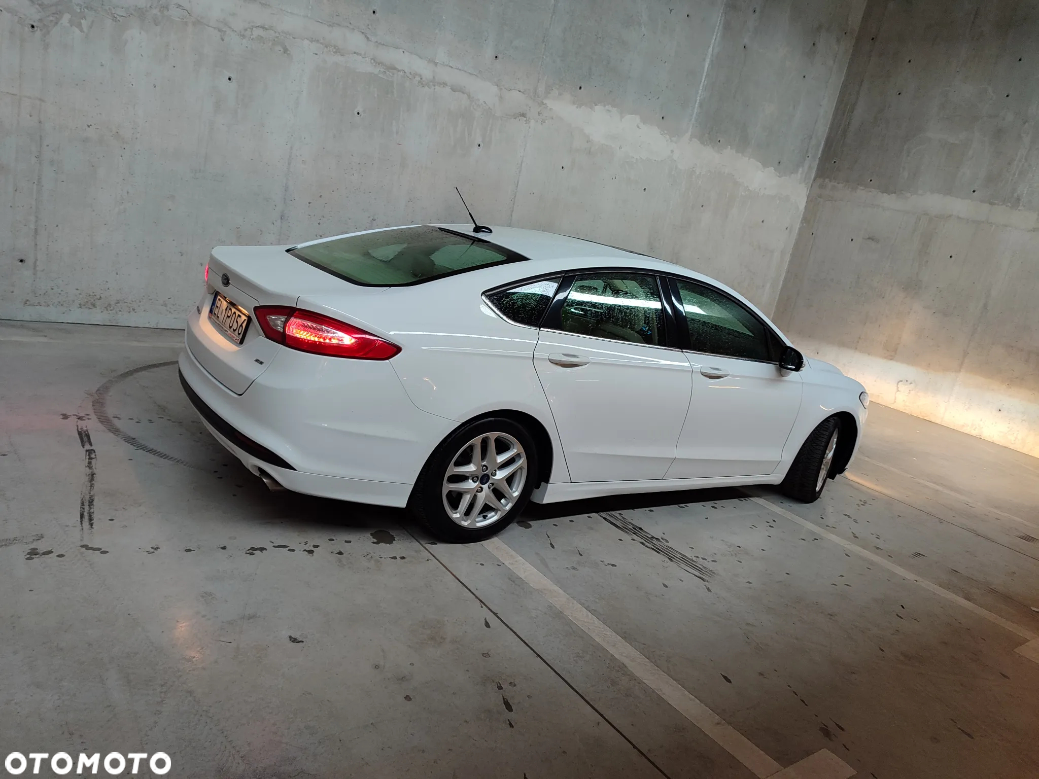 Ford Fusion - 7
