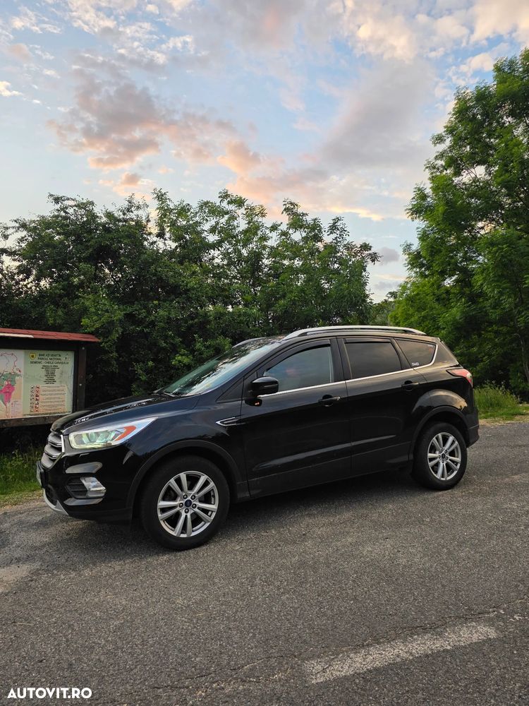 Ford Kuga 1.5 EcoBoost 2WD Titanium - 3