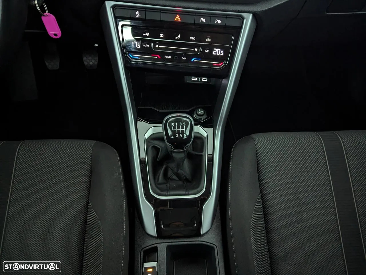 VW T-Roc 1.0 TSI Style - 27