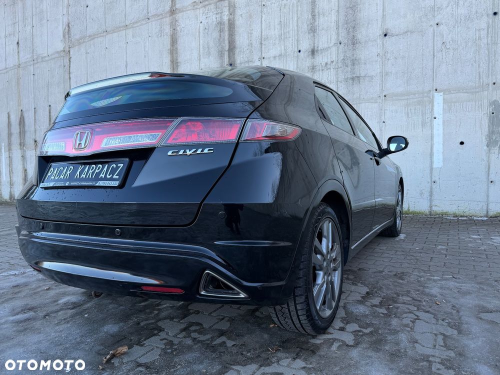 Honda Civic 1.8 GT Special Edition - 19