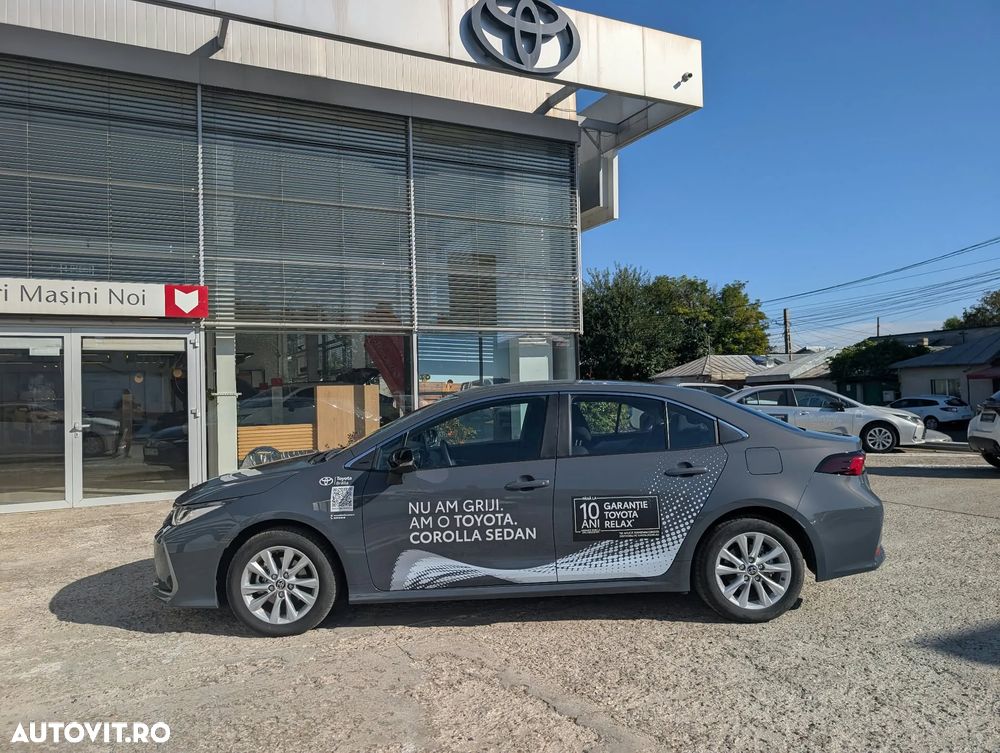 Toyota Corolla - 5