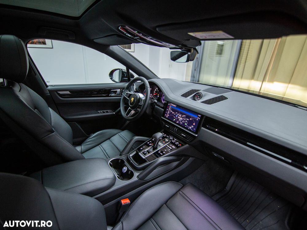 Porsche Cayenne Coupe Standard - 7