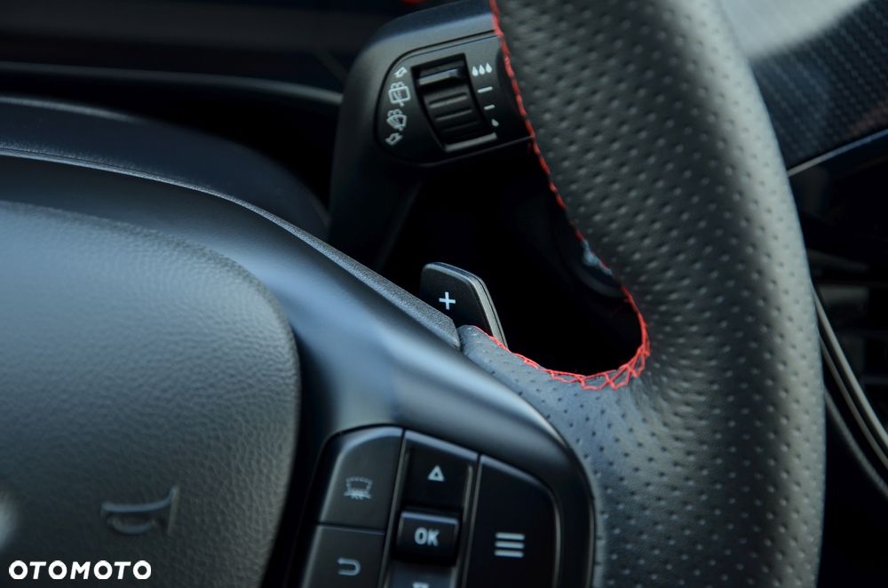 Ford Kuga 2.0 EcoBlue AWD ST-Line X - 23