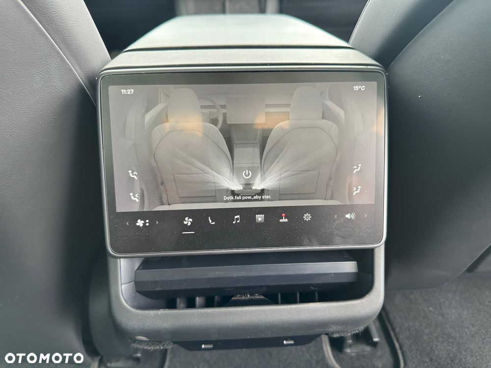 Tesla Model 3 - 14