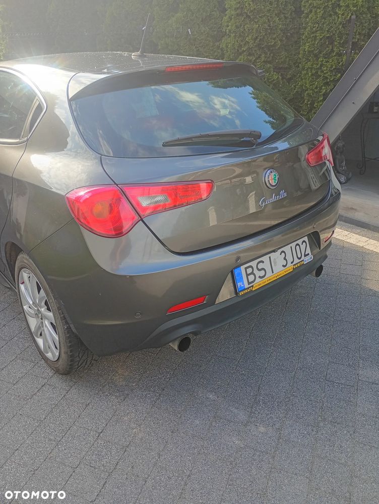 Alfa Romeo Giulietta 2.0 JTDM 16V - 15
