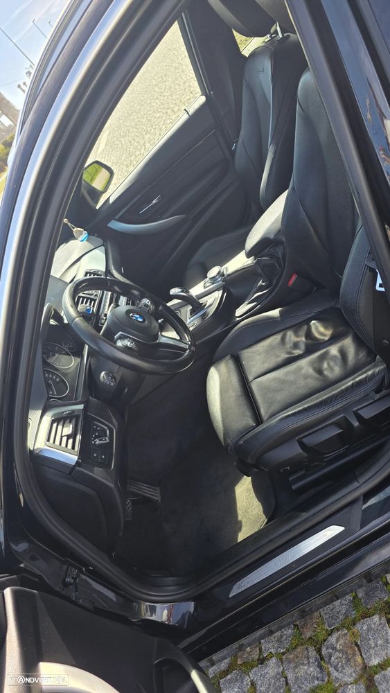BMW 320 d xDrive Aut. Sport Line - 14