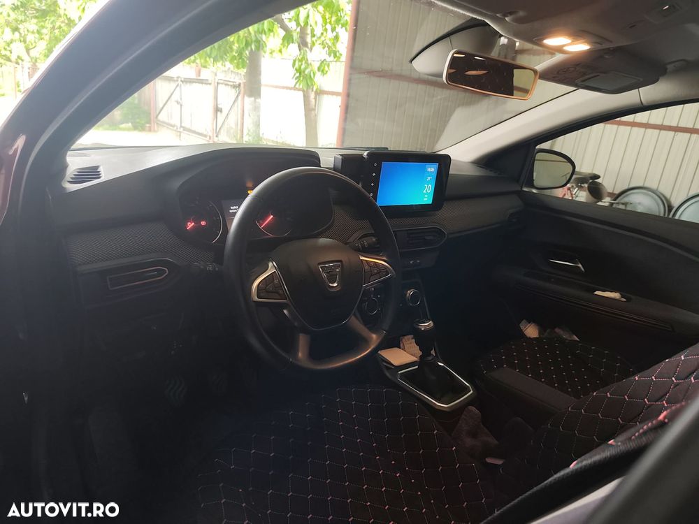 Dacia Sandero Stepway TCe 90 MT6 Comfort - 11
