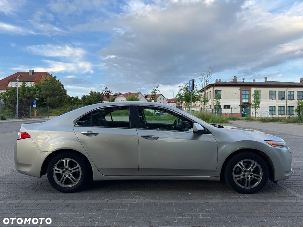 Honda Accord 2.0 Comfort - 6