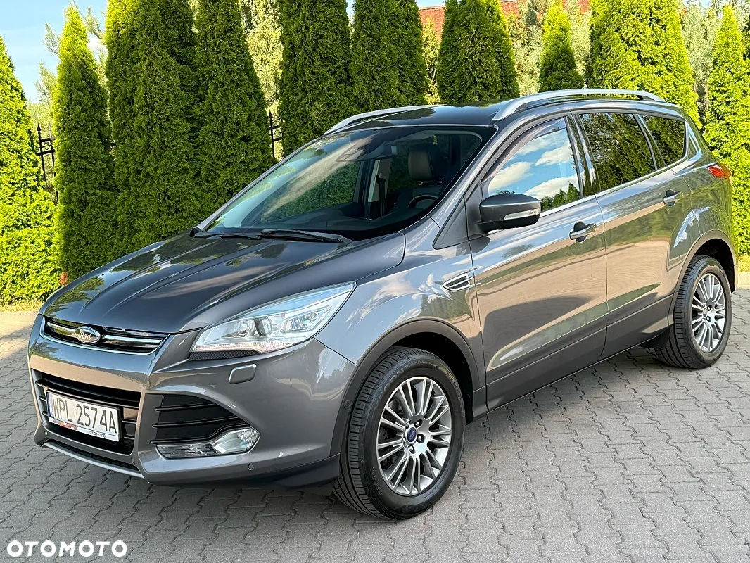 Ford Kuga 1.6 EcoBoost 2x4 Titanium - 9