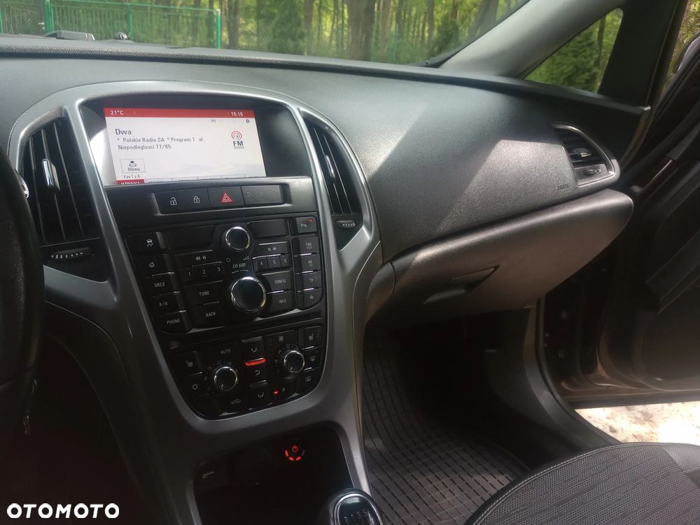Opel Astra 1.4 T Cosmo EU6 - 13