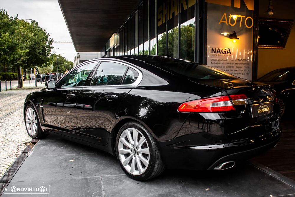 Jaguar XF 3.0 D V6 S Luxury - 3