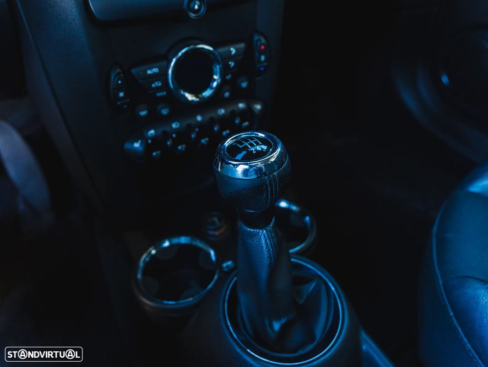 MINI 3 Portas Cooper D - 15